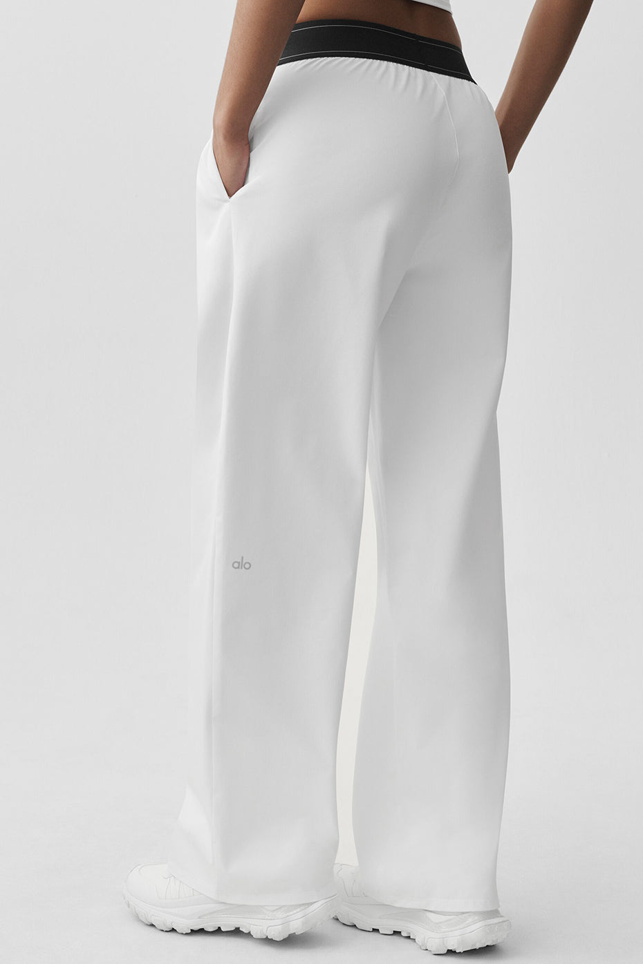 Suit Up Trouser (Regular) - White/Black