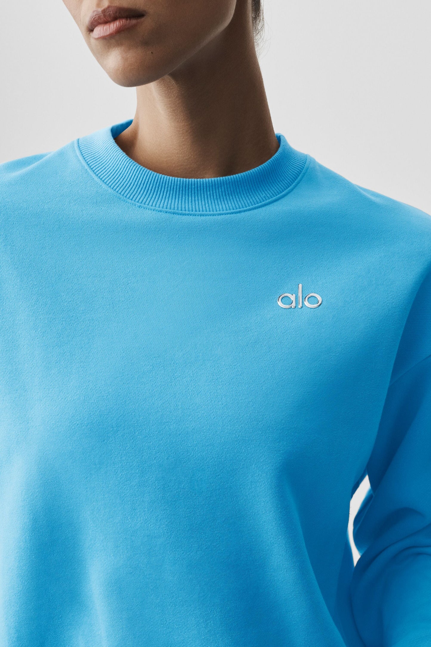 Accolade Crew Neck Pullover - Azure Blue