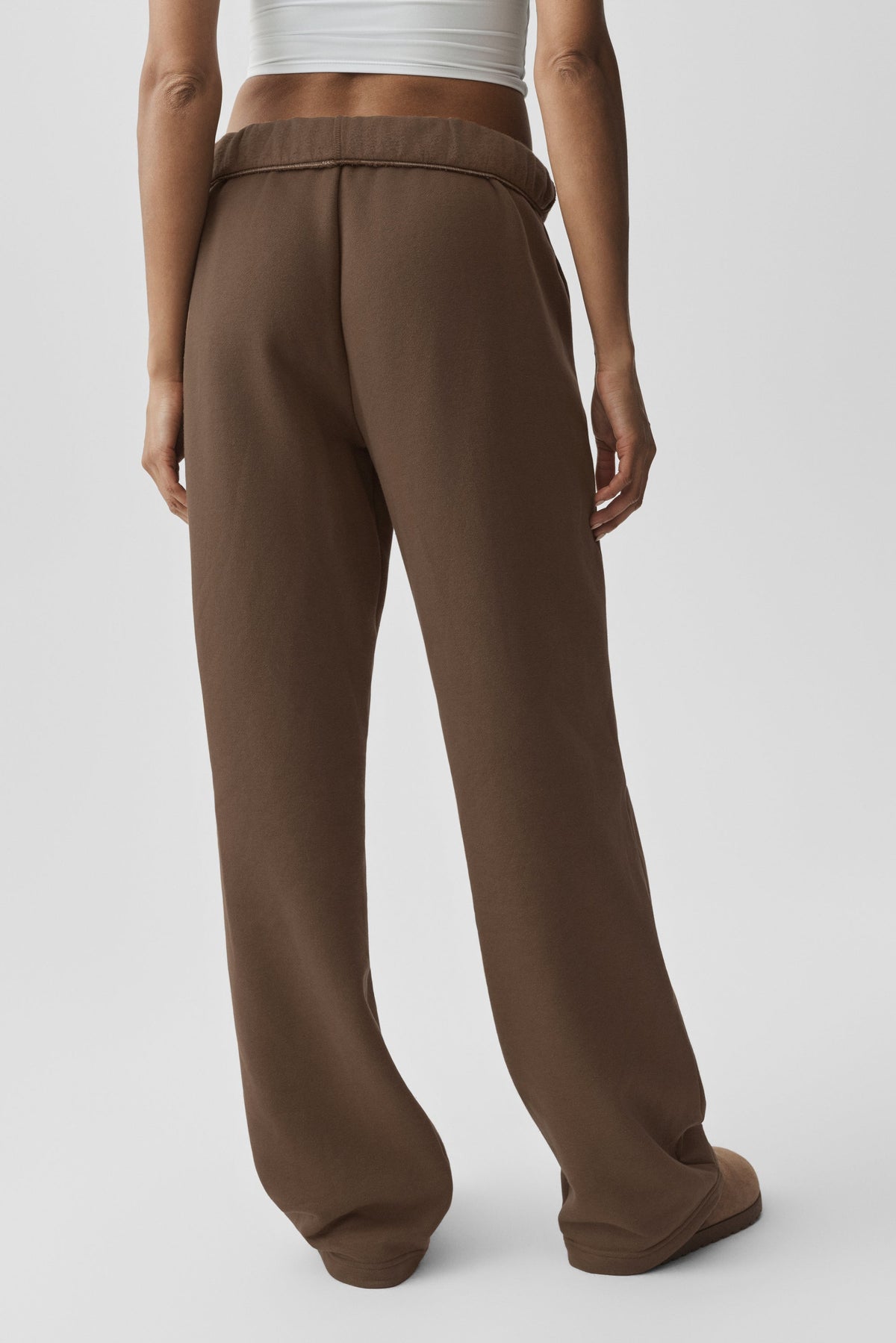 Accolade Straight Leg Sweatpant - Java Brown