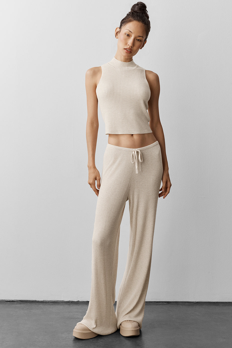 Sweater Knit Unwind Sleeveless Top - Oatmeal Heather