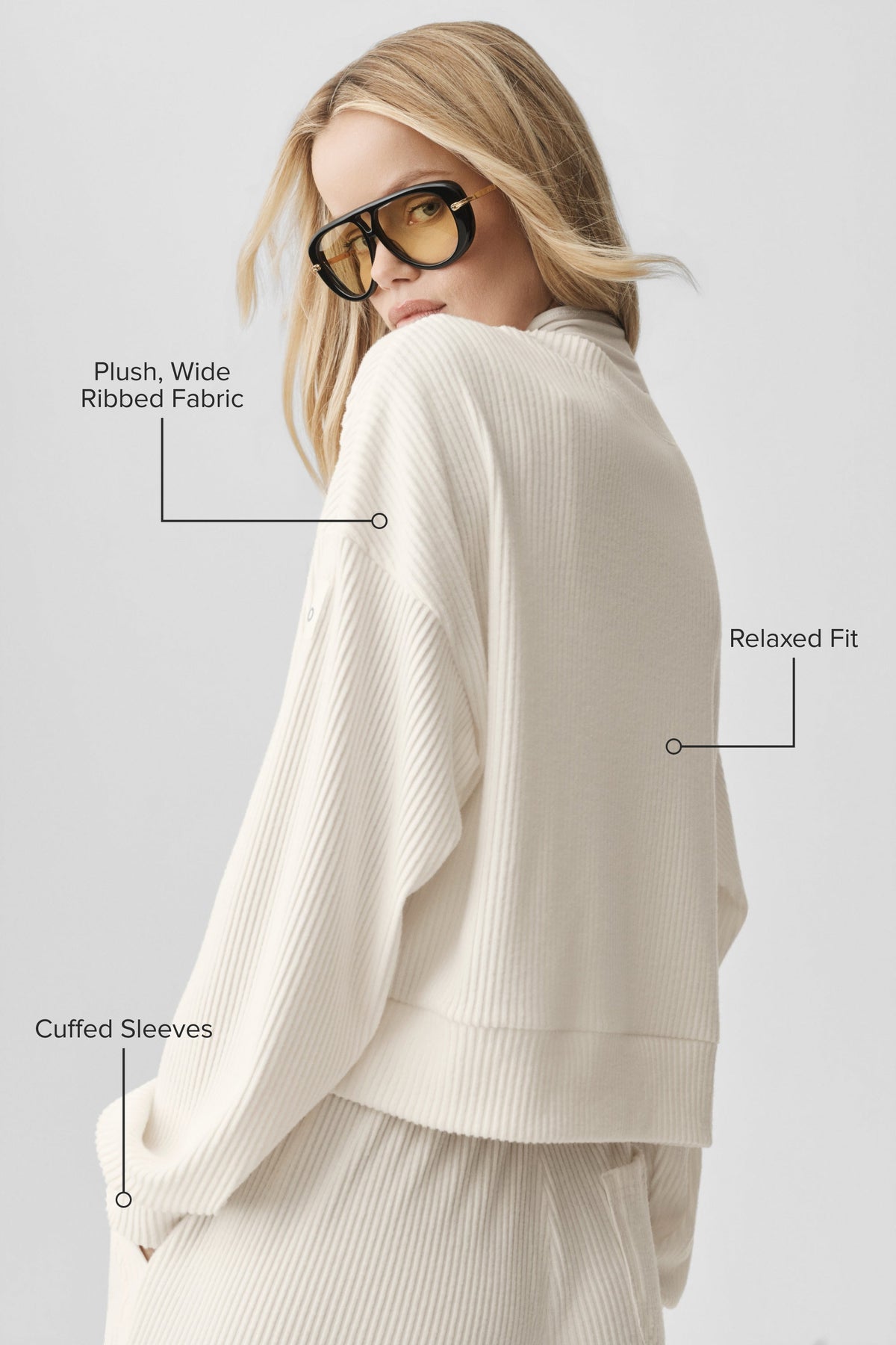 Muse Crew Neck Pullover - Ivory