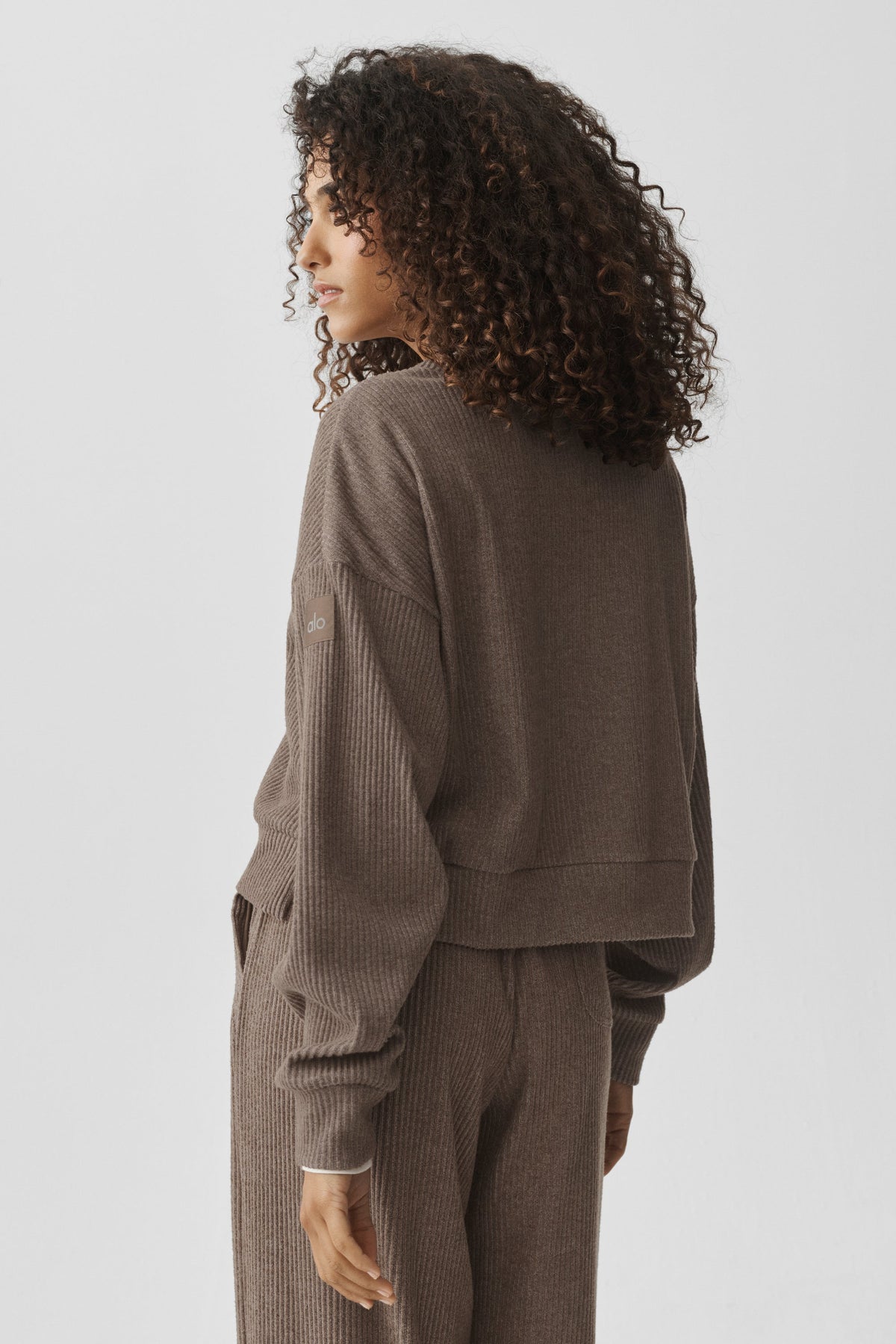 Muse Crew Neck Pullover - Java Brown Heather