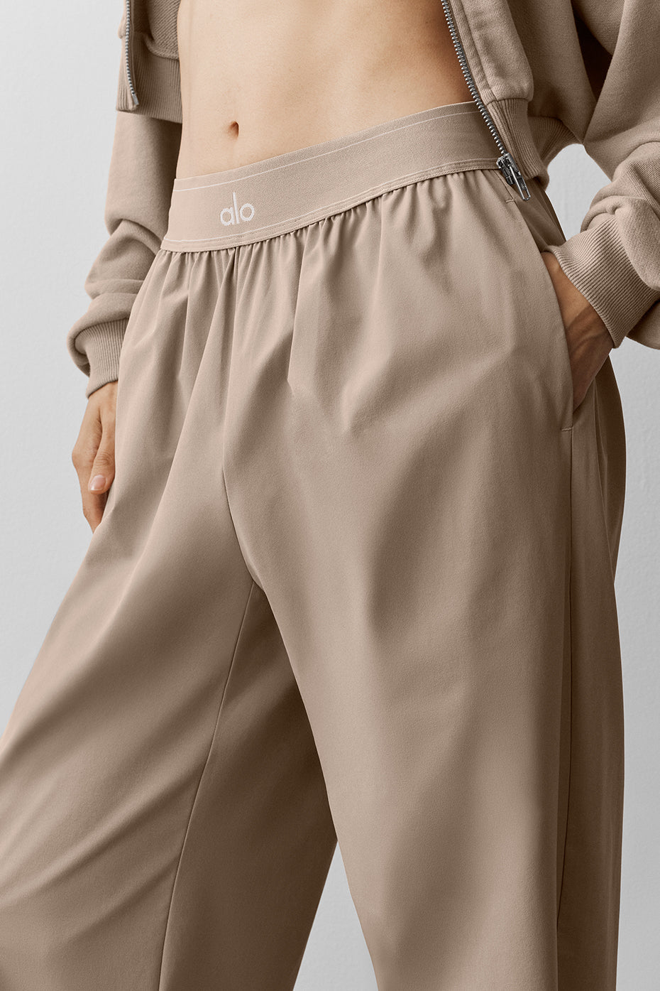 Suit Up Trouser (Regular) - Gravel