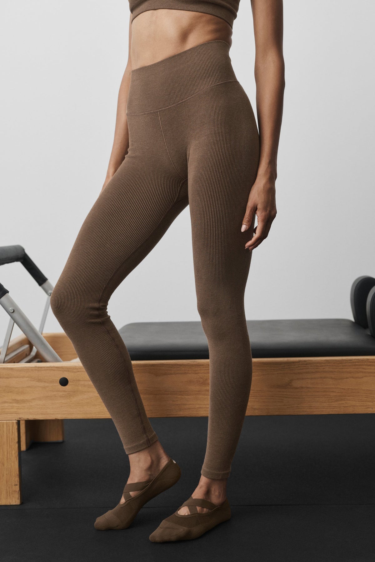 Seamless High-Waist Two Tone Rib Legging - Java Brown