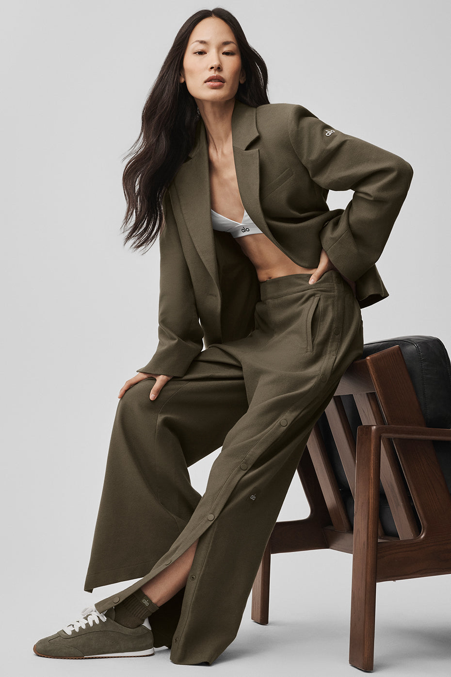 Mid-Rise Cosmopolitan Snap Pant - Olive Tree