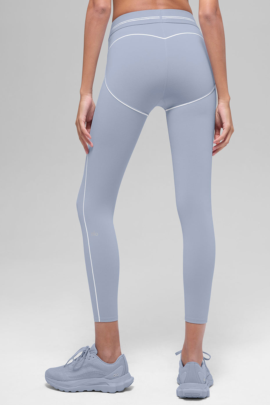 Airbrush High-Waist 7/8 Heart Throb Legging - Winter Frost/White