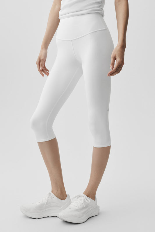 16" High-Waist Airbrush Capri - White