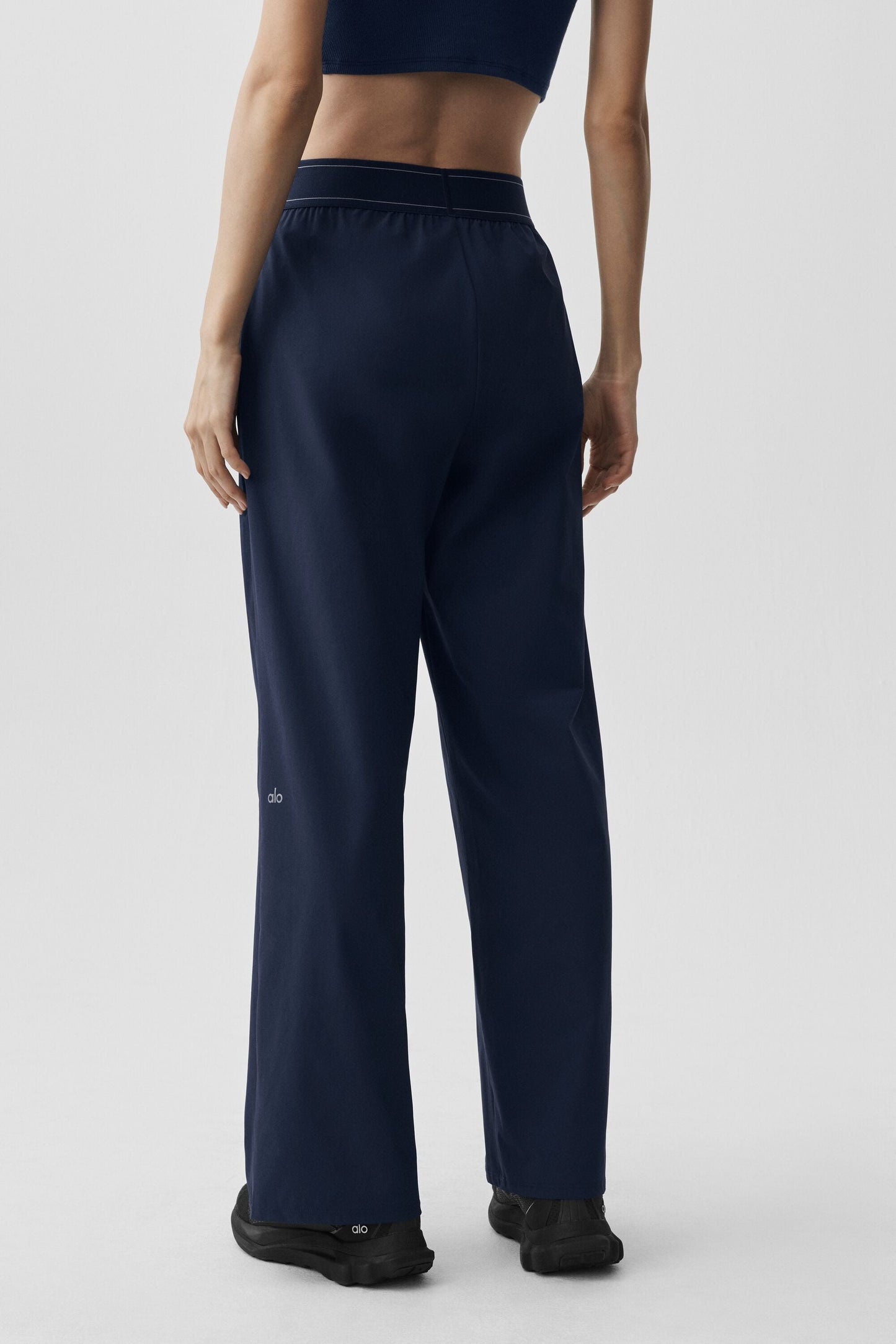 Suit Up Trouser (Short) - Navy